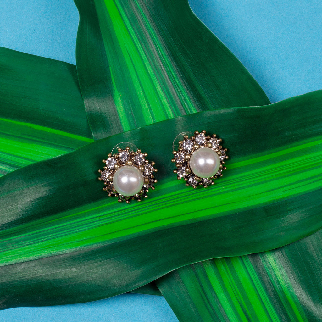 Silver Pearl Studs ER-40